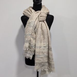 Beige and Gray Patterned Scarf